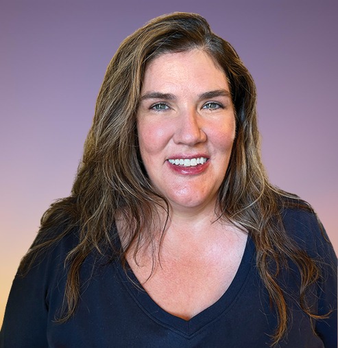 Lesley Hensell_Riverbend_Headshot